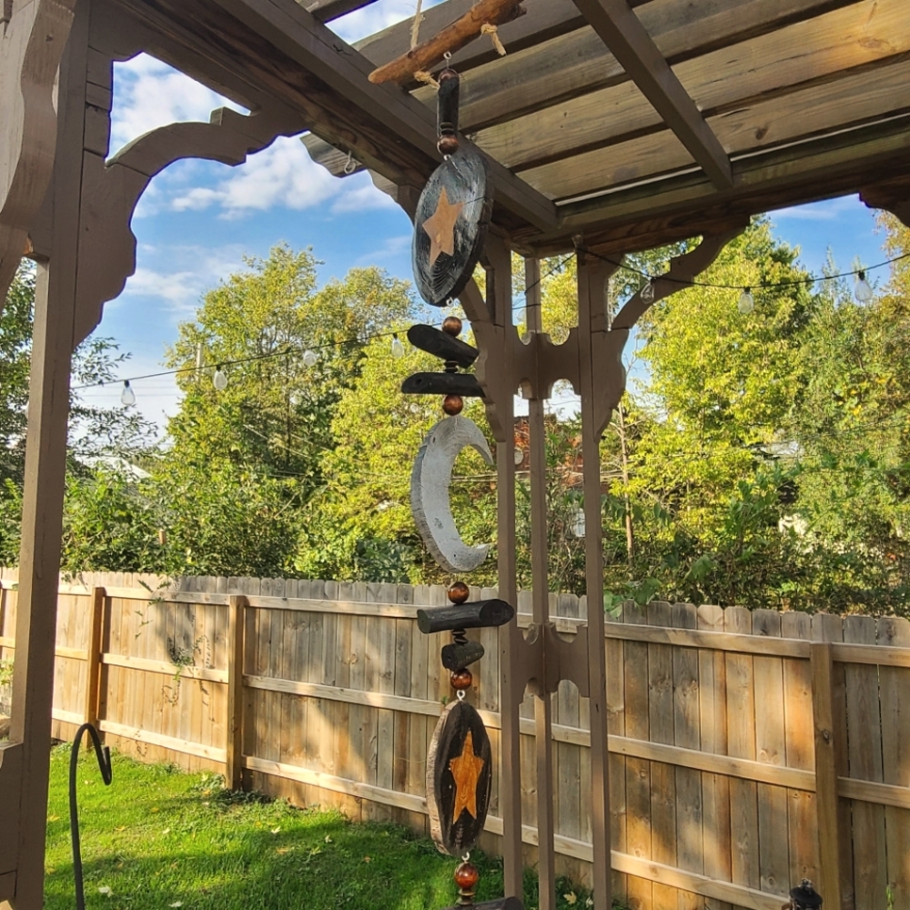 Handcrafted mobile